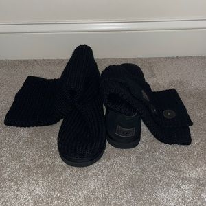 Black UGG